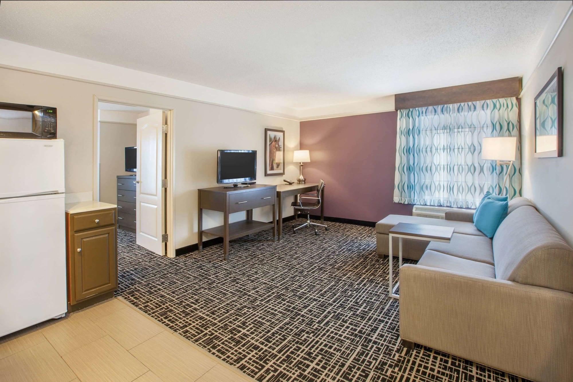 La Quinta By Wyndham Cincinnati Airport Florence Esterno foto