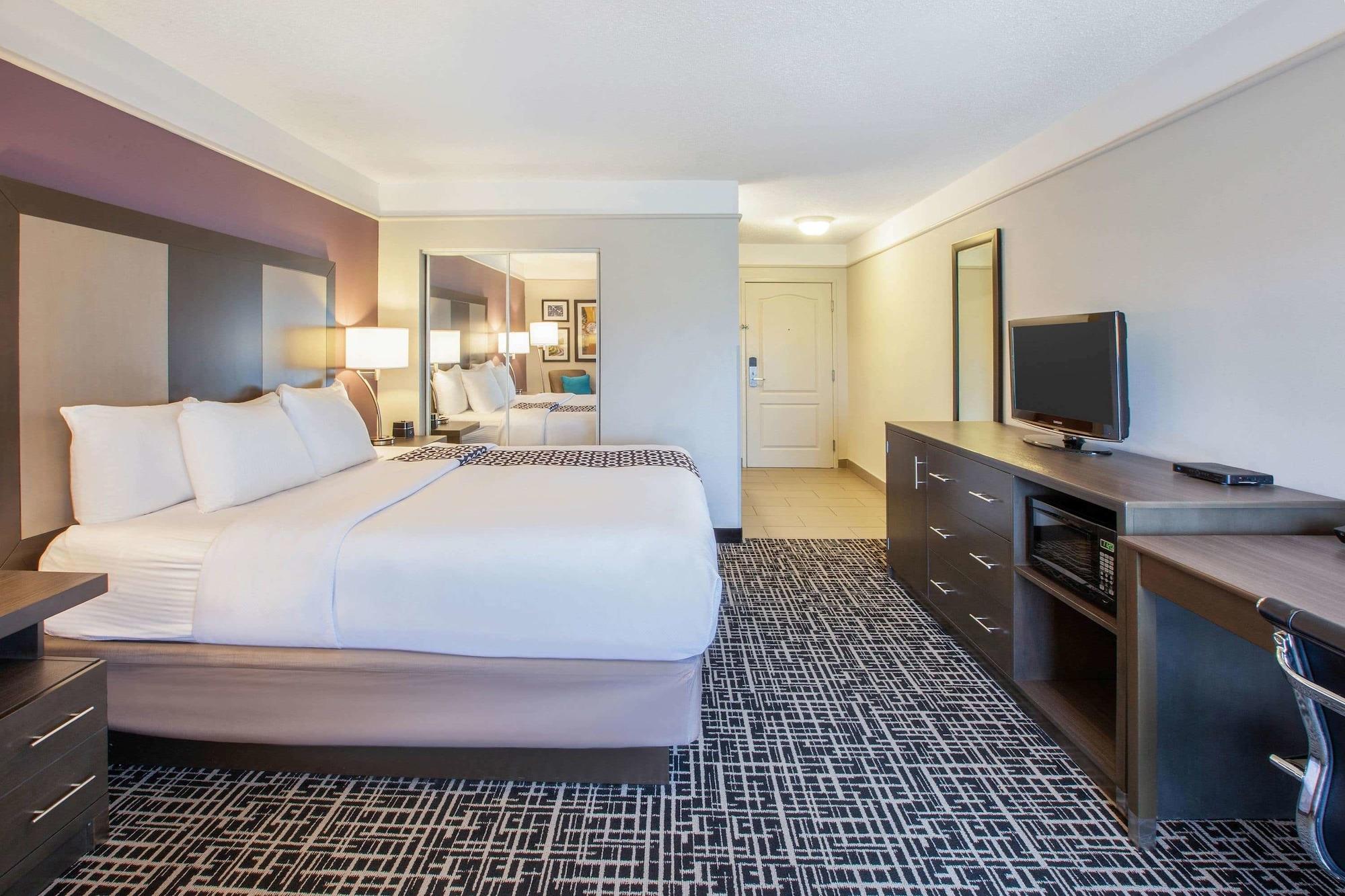 La Quinta By Wyndham Cincinnati Airport Florence Esterno foto
